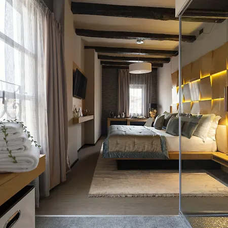 Il Campo Marzio 4*